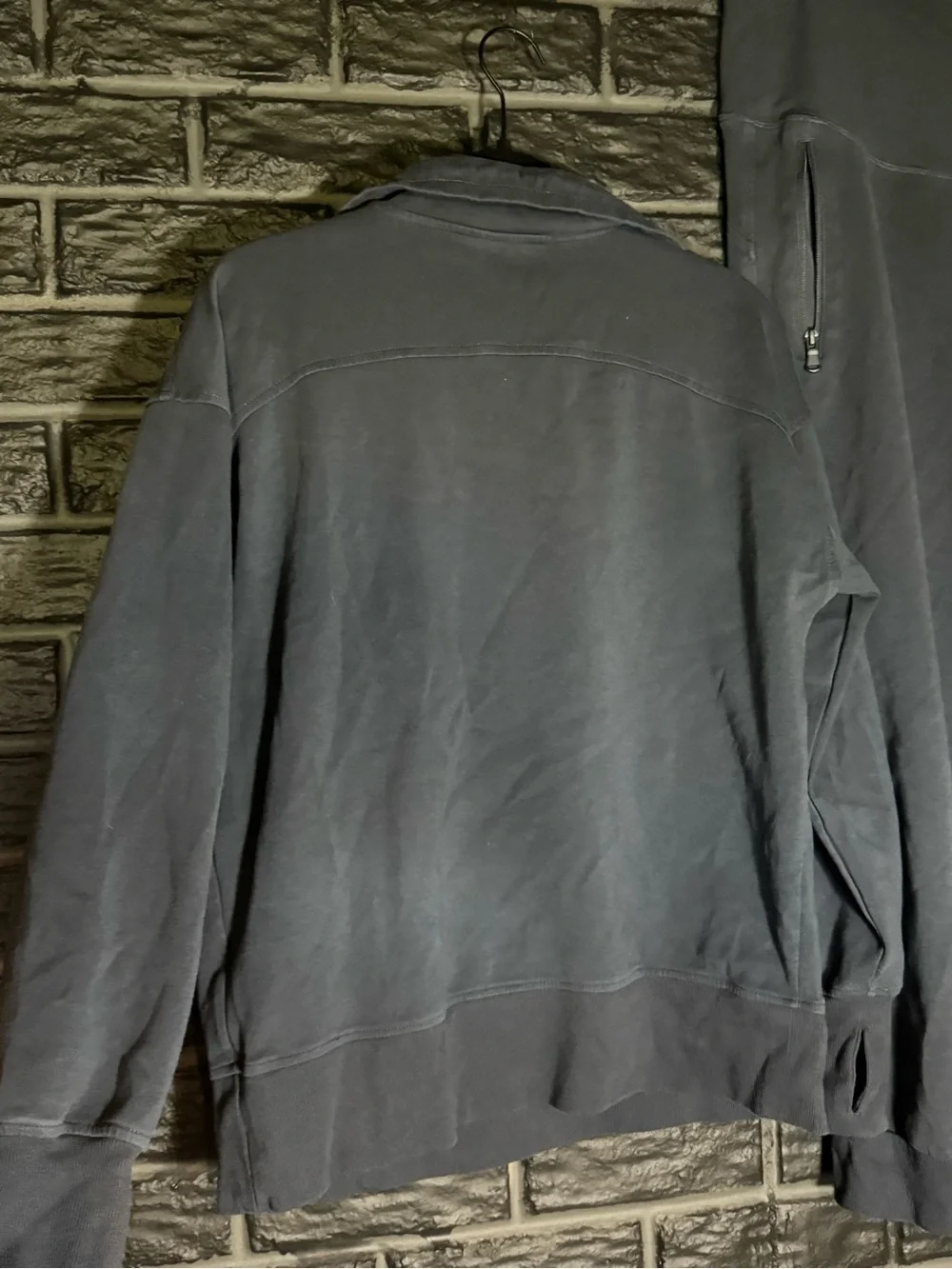 Old Navy Maternity Set: Zip-Up Pullover Sweatshirt and matching sweatpants